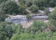 Photo Néandertal en Ardèche : Fouilles en cours à l'abri du Maras